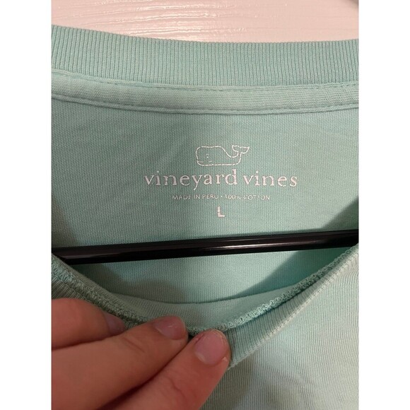 Vineyard Vines Men’s Long Sleeve Shirt - Picture 2 of 3